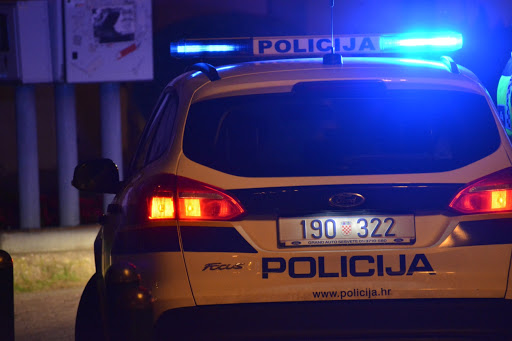 Sinoć u Makarskoj izboden muškarac, evo što policija zna o slučaju