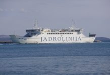 Novi trajekt vozi za Dugi otok