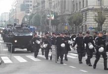 BLOKADA BEOGRADA “Ne jebe te peder, nego kapitalizam!“