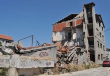 Zastupnik srpskog parlamenta pisao premijeru Milanoviću: Ne dajte Kalmeti da ruši srpske kuće u Zadru!