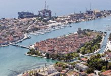 Putinova jahta prezimit će u trogirskoj marini za 6 tisuća eura mjesečno