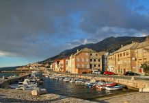 Koja je veza između USKOK-a i mafijaške dinastije u Karlobagu?