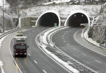 Bura opet zatvorila autocestu