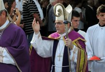 Biskupi s Kaptola u sve su težem ideološkom i političkom sukobu s papom Franjom