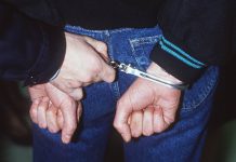 U Makarskoj priveden pljačkaš koji je odnio 170 tisuća kuna!