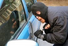 Dan poslije tupoglavi lopov pokušao prodati ukradeni televizor vlasnici