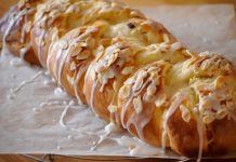 Najveća uskrsna pogača mijesi se u Petrčanima!