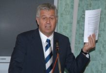 Siniša Srzić potvrdio informaciju o tučnjavi i tvrdi da su njegovu kćer napale štiklama, opušcima i noktima
