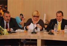 Objavljujemo brojeve mobitela predstavnika makarskih gradskih vlasti