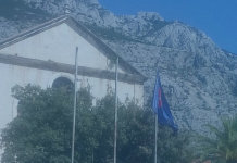 Munjevitom akcijom uklonjena zaostala zastava Makarskog kulturnog ljeta!