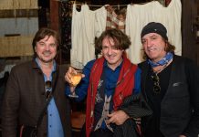 U prepunoj Pulskoj areni Bijelo Dugme je započelo turneju „ Tko ne poludi, taj nije normalan“