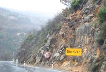 Policajci iz Obrovca u provaliji pronašli automobil i mrtvog muškarca