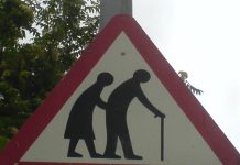 U Makarskoj su neki umirovljenici „jednakiji“ od drugih