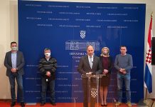 Bartulica o cijepljenju: Zastupnici nisu posebno ranjiva skupina, privilegiran položaj je neprimjeren