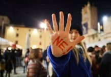 Za sutra najavljen prosvjed protiv Covid mjera u Makarskoj