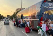 FOTO Glavna prometnica u Makarskoj postala opasni, ilegalni kolodvor!