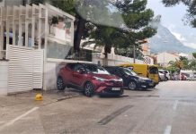 FOTO KRITIKA Makarani pitaju kakav je to hotel bez parkirnih mjesta?