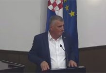 Bulj napao Primorca zbog migranata: Mesićev gurač kolica se opet sramoti!