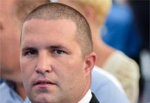 VIDEO Kako je kamen sa virskog groblja završio u dvorištu oca načelnika Marina Radovića?!