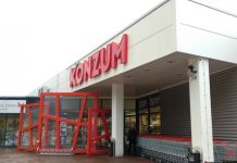 Obijena dva bankomata u makarskom Konzumu