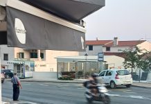 FOTO Stipe Bušelić svojim ponašanjem ugrožava sigurnost prometa u Makarskoj