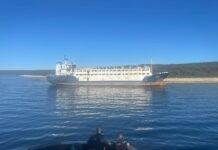 Nasukao se tanzanijski brod kod Raše