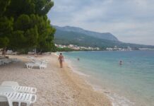 Općina Tučepi nezakonito dodjeljuje dozvole na pomorskom dobru?