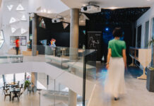 IZLOŽBA U KARLOVCU Jeste li znali da je Nikola Tesla bio ukoren zbog ocjene iz matematike?