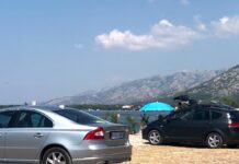 FOTO U tijeku je divljačka, necivilizirana devastacija plaže Pisak u Selinama