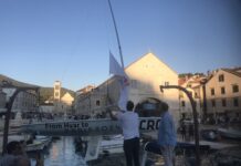 Filip Jurišić podigao olimpijsku zastavu u Hvaru