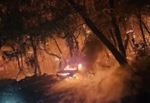 Vatra je došla do kuća u Podgori – mještani prebačeni u školu