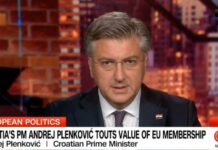 Radeta: Uvođenje poreza na nekretnine je izdaja nacionalnih interesa