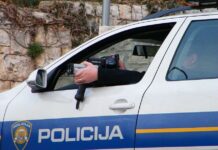 Pijani vozač mopeda u Makarskoj kažnjen sa 1.970 €