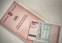 Makarska: Vozio bez vozačke dozvole, dobio 15 dana zatvora