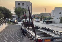 FOTO KRITIKA Poljaci u Makarskoj uzurpirali parking za osobe s invaliditetom