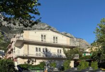 PRODUŽENI VIKEND OTKRIO STVARNO STANJE: Makarska na rubu – prometni kolaps i smeće kao najava sezone