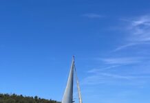 FOTO JK Bura podigao jedra
