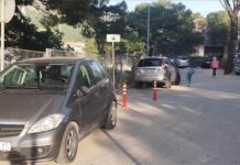 FOTO KRITIKA Parkiranje “na divlje” nitko u Makarskoj ne može spriječiti
