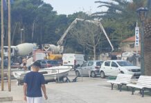 FOTO KRITIKA Makarski turizam “obogaćen” betonom, bukom i prašinom