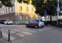FOTO KRITIKA Parkirao na pješačkom u centru Zadra i odšetao