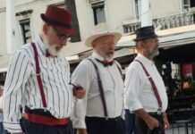 Trio Gušt snimao je u srijedu predvečer na splitskoj Rivi video spot za pjesmu Tempi passati.
