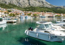 VIDEO Makarska gradska luka puna fekalija – širi se neopisiv smrad