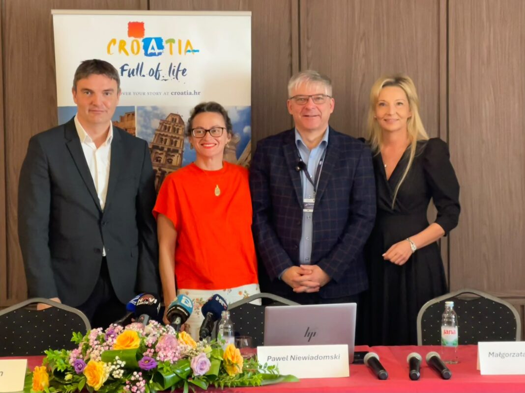 Vanja Čvrljak, Iva Bencun, Paweł Niewiadomski, Małgorzata Kowalska
