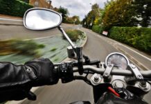 Imotski: Bježao na motociklu i ozlijedio policajca!